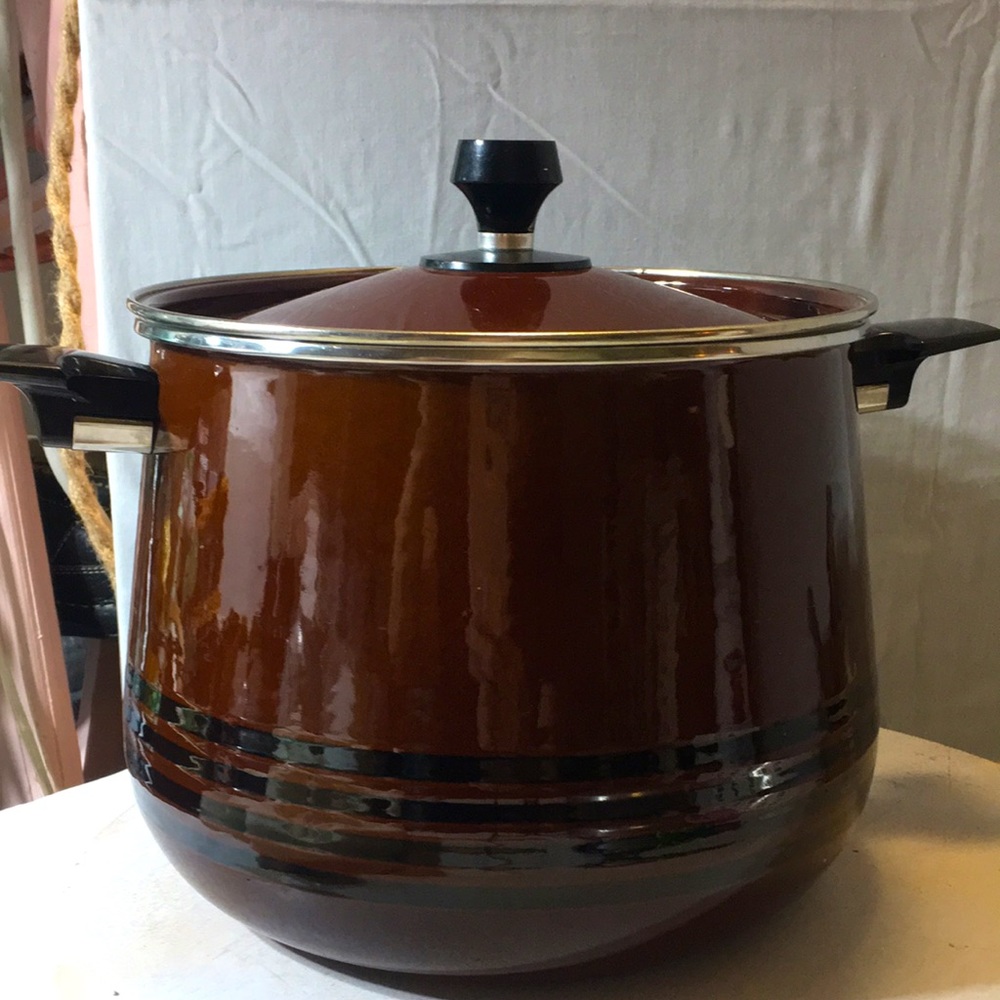 Vintage West-bend “ Scandia”black striped brown powder coated stainless MCM